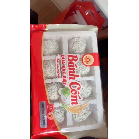 Bánh cốm phủ dừa