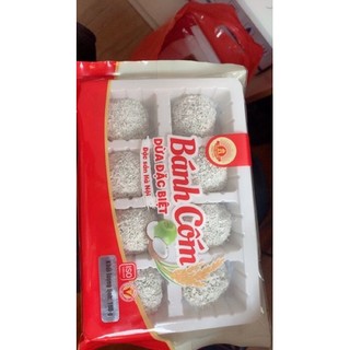 Bánh cốm phủ dừa