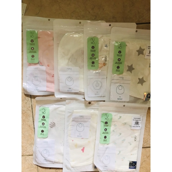 Sét yếm cổ cho bé yêu