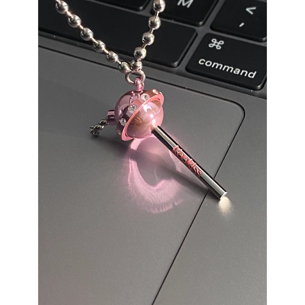 Vòng cổ Xiaohongshu Với Phong Cách Màu Hồng Mơ Mộng Nhỏ Gọn Nhẹ Nhàng Thiết Kế Sang Trọng