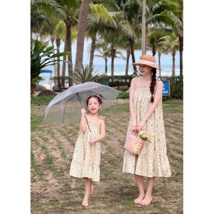 Đầm đôi mẹ và bé chất linen hoạ tiết hoa xinh xắn
