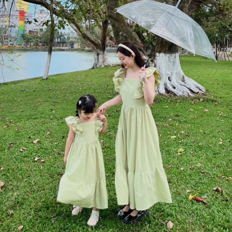 Đầm cho bé gái Set váy đôi mẹ và bé dáng maxi cánh tiên màu xanh cốm dễ thương
