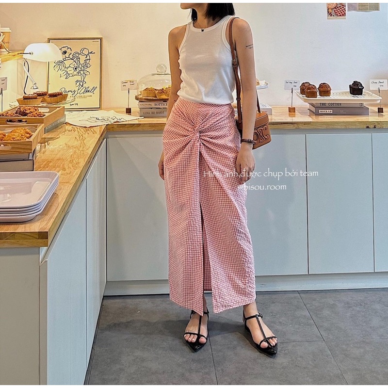 Chân váy suông cạp xoắn dáng dài hai lớp thiết kế - Bisou.room