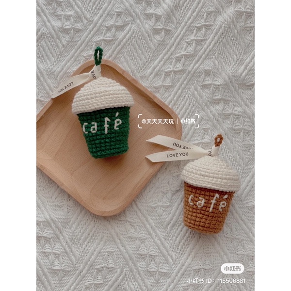 Móc khoá cốc cafe bằng len handmade