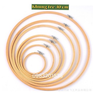 Khung tròn thêu tranh chữ thập