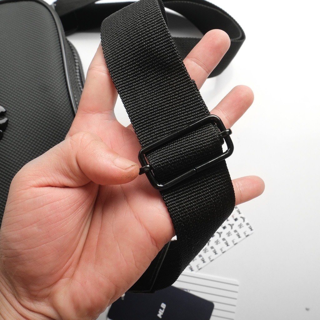 Túi Đeo Chéo Nam Nữ Thời Trang Cao Cấp MLB NY, Chống Nước 100% Có Túi TIDDY