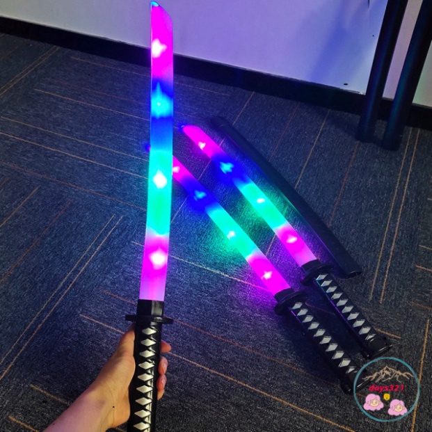 Đồ Chơi_ kiếm thắp sáng Katana , có Vỏ loại 1