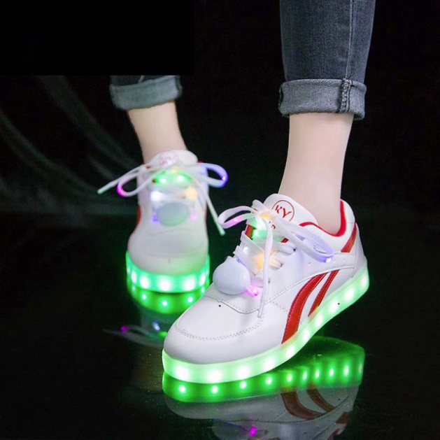 Giày chiếu sáng giới tính 8 hình thức Sáng đổi mới Màu.Giày Sport đèn LED chiếu sáng U 2 v