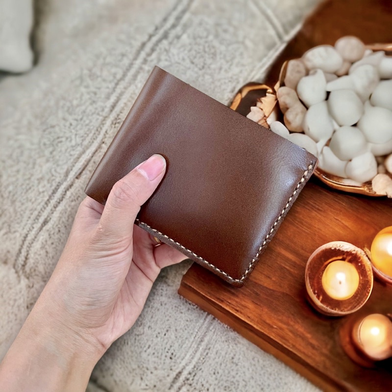 Ví Da Nam Stradios Phong Cách Thêu Tay Vintage Ví Da Bò Pullup Cao Cấp Màu Nâu