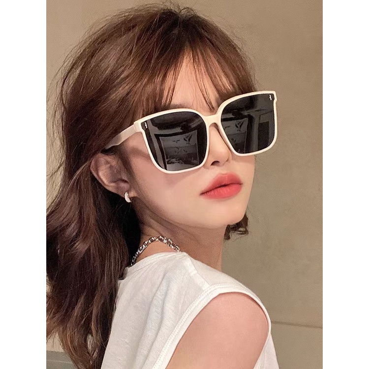 Kính Mát Thời Trang Nữ Chống Tia UV Phong Cách Mới 2023