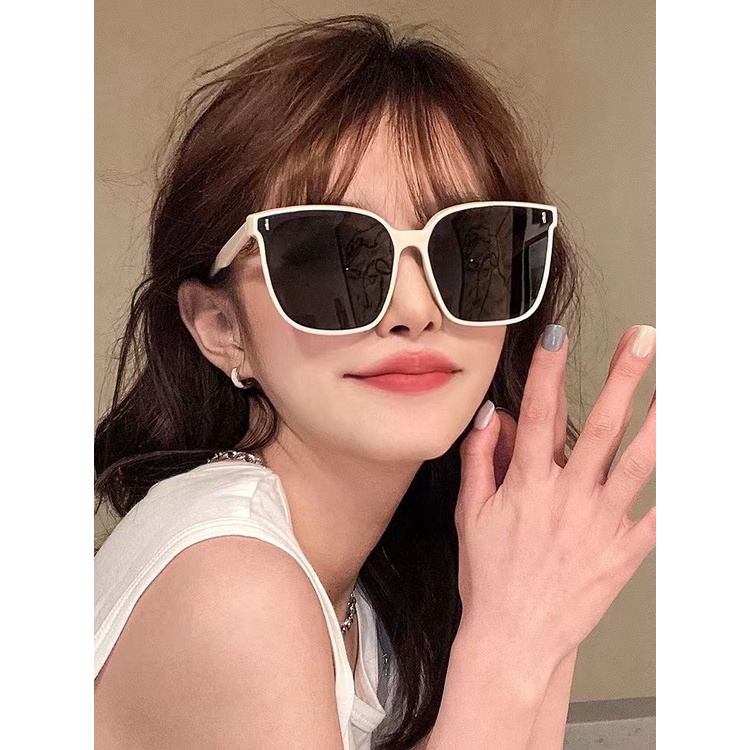 Kính Mát Thời Trang Nữ Chống Tia UV Phong Cách Mới 2023