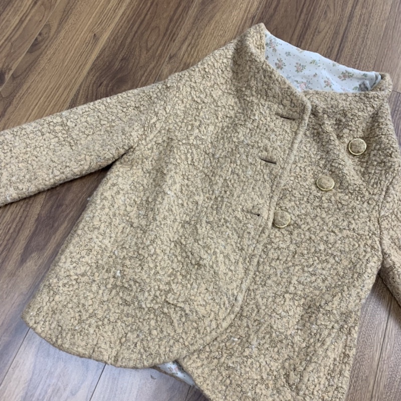 Thanh lý áo khoác dạ xù