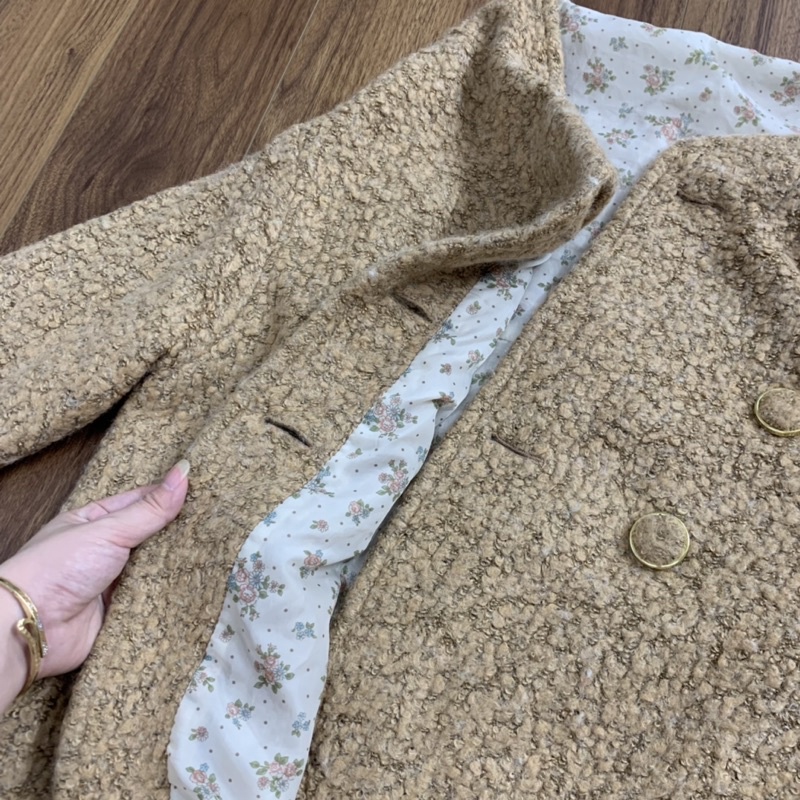 Thanh lý áo khoác dạ xù