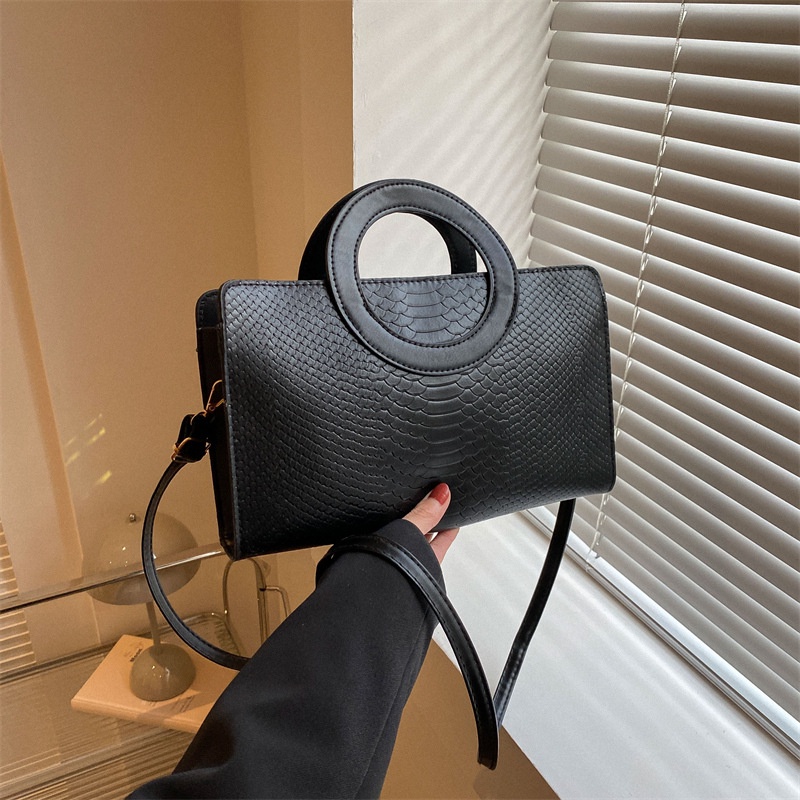 Túi Đeo Vai / Kẹp Nách Hình Vuông Màu Trơn Nhỏ Xinh Cổ Điển Thời Trang Cho Nữ 2023