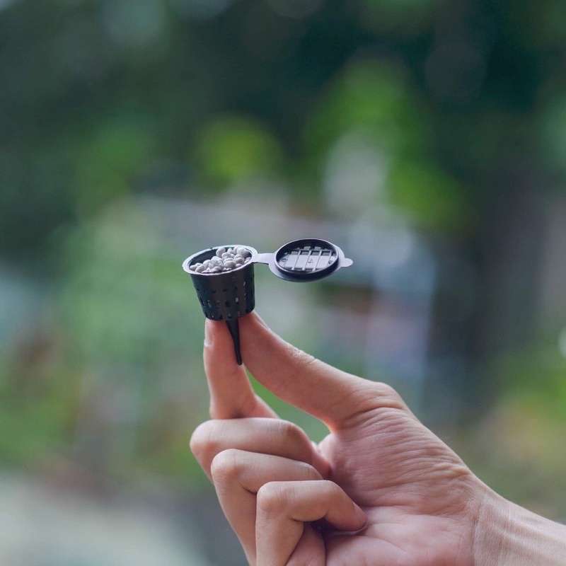 Combo 1kg Đất Akadama+1 HB 101+Keo Liền Sẹo+100g Phân Chì Nhật+10 rọ đựng phân,Trồng Cây Bonsai, Cây Cảnh Mini, Sen Đá