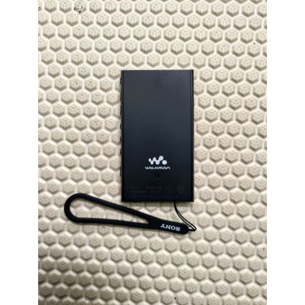 Thanh lý Máy nghe nhạc Sony Walkman NW-A105 như mới