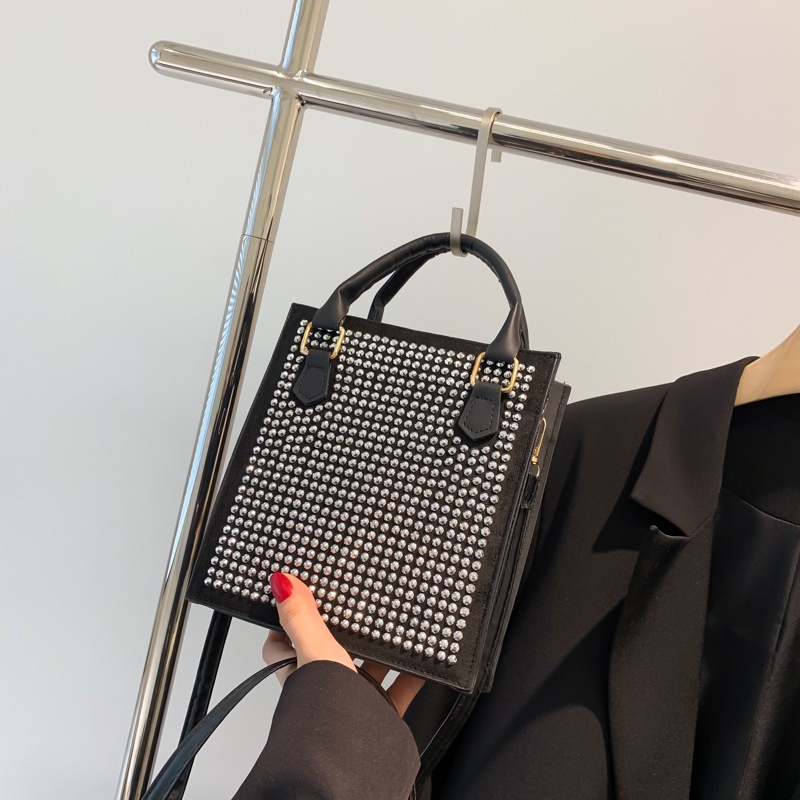 Túi Đeo Chéo Đính Kim Cương Giả Nhỏ Gọn Thời Trang Mùa Xuân 2023
