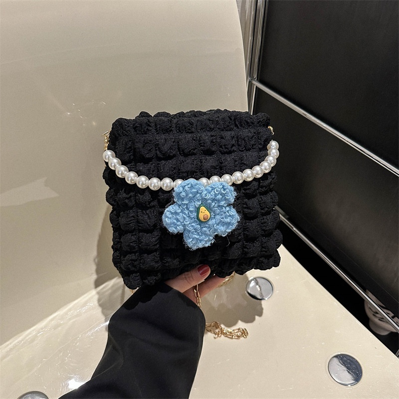 Túi Xách Đeo Vai Xếp Ly Phối Dây Xích Và Ngọc Trai Thời Trang Mùa Xuân 2023 Dành Cho Nữ