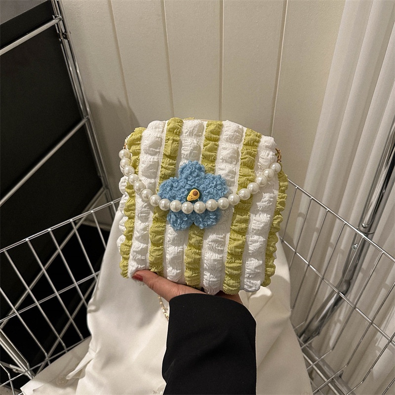 Túi Xách Đeo Vai Xếp Ly Phối Dây Xích Và Ngọc Trai Thời Trang Mùa Xuân 2023 Dành Cho Nữ