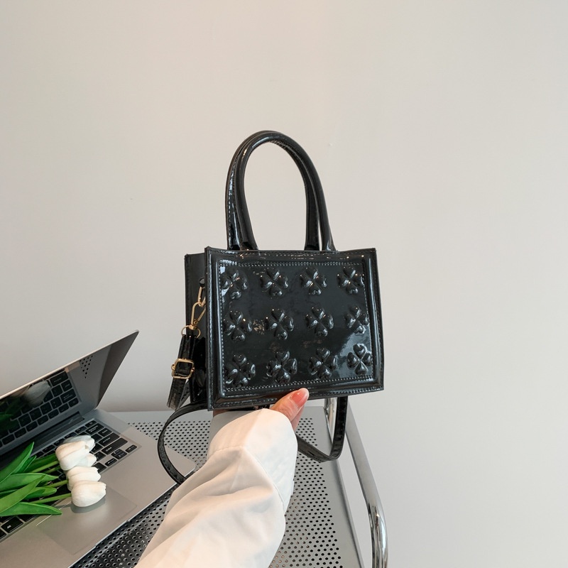 Ba Lô Đeo Vai Mini Hình Vuông Màu Trơn Dập Nổi Họa Tiết Thời Trang Mùa Xuân 2023