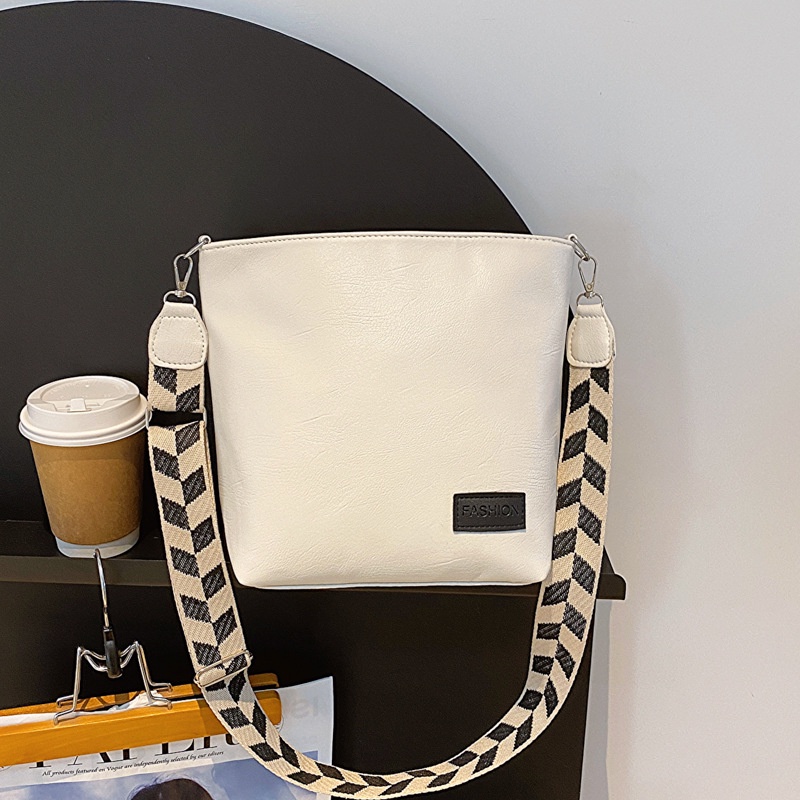 Ba Lô Đeo Chéo Thời Trang Hàn Quốc 2023 Cho Nữ