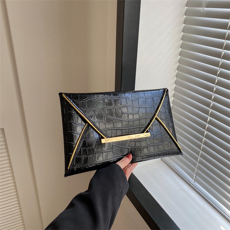 Ví Cầm Tay Họa Tiết Đá Độc Đáo Thời Trang Mùa Xuân 2023 Cho Nữ