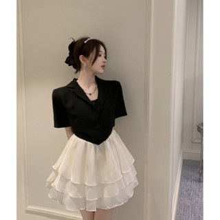 Set áo khoác croptop nữ phối nơ sau mix chân váy voan ngắn 3 tầng xòe trẻ trung, cá tính - JARI SHOP