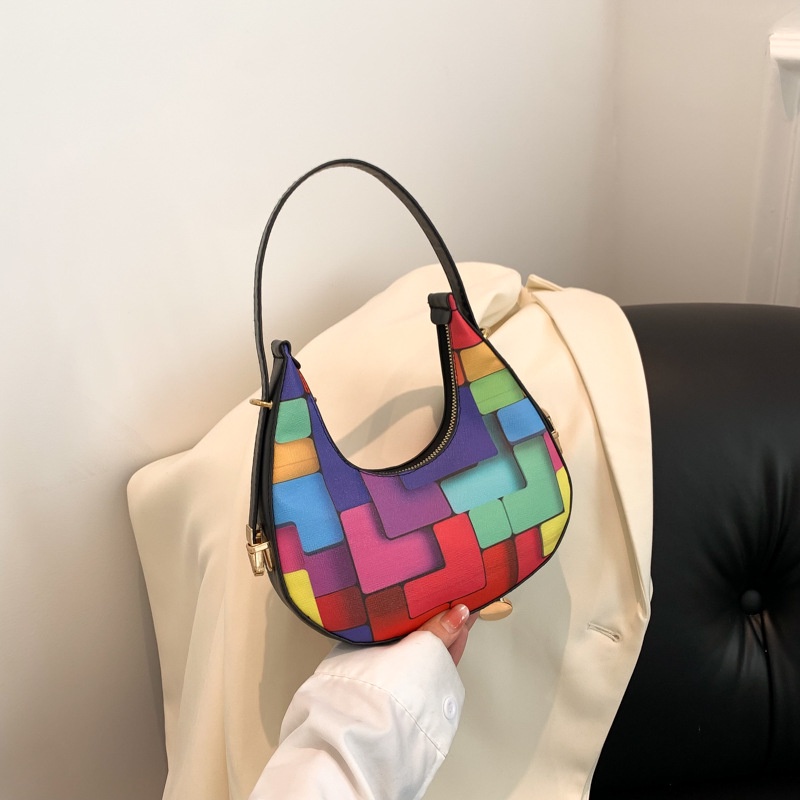 Túi Xách Đeo Chéo Vai Màu Sắc Tương Phản Thời Trang Mùa Xuân 2023