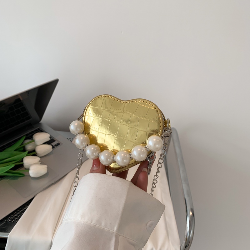 Túi Đeo Chéo Mini Hình Trái Tim Đính Ngọc Trai Thời Trang Xuân Hè 2023