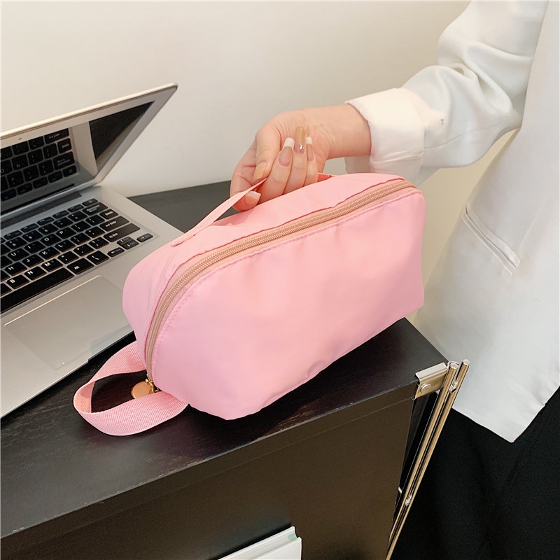 Ba Lô Đựng Mỹ Phẩm Sức Chứa Lớn Chia Ngăn Khô / Ướt Tiện Dụng Cho Nữ