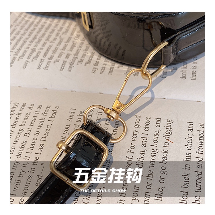 Túi Xách Đeo Vai Hình Trái Tim Thời Trang Mùa Xuân 2023 Dành Cho Nữ