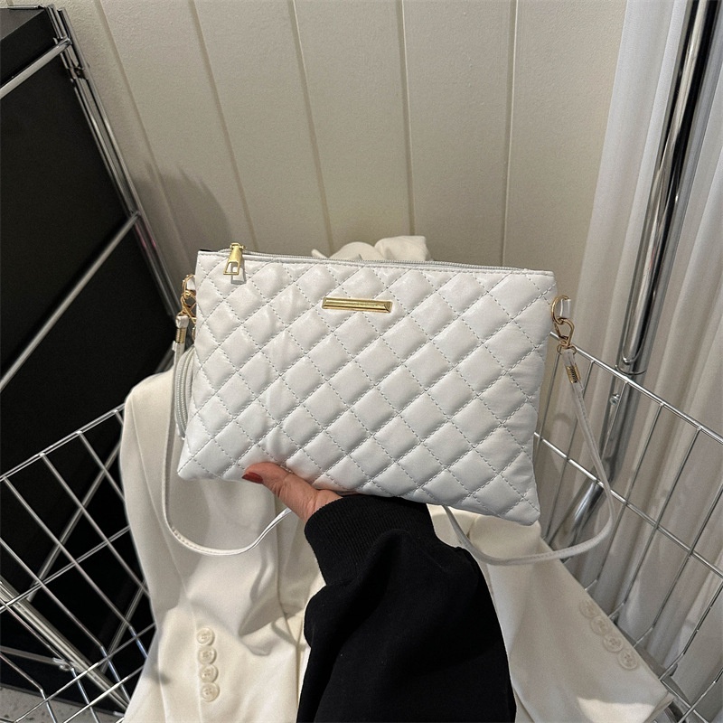 Ba Lô Đeo Vai Hình Vuông Nhỏ Màu Trơn Thêu Chỉ Đính Kim Cương Thời Trang Mùa Xuân 2023 Cho Nữ