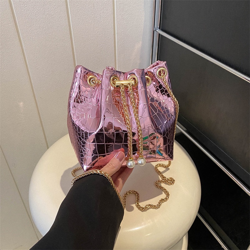 Túi Đeo Vai Cỡ Nhỏ Phối Dây Đeo Sợi Xích Độc Đáo Thời Trang Mùa Xuân 2023 Cho Nữ