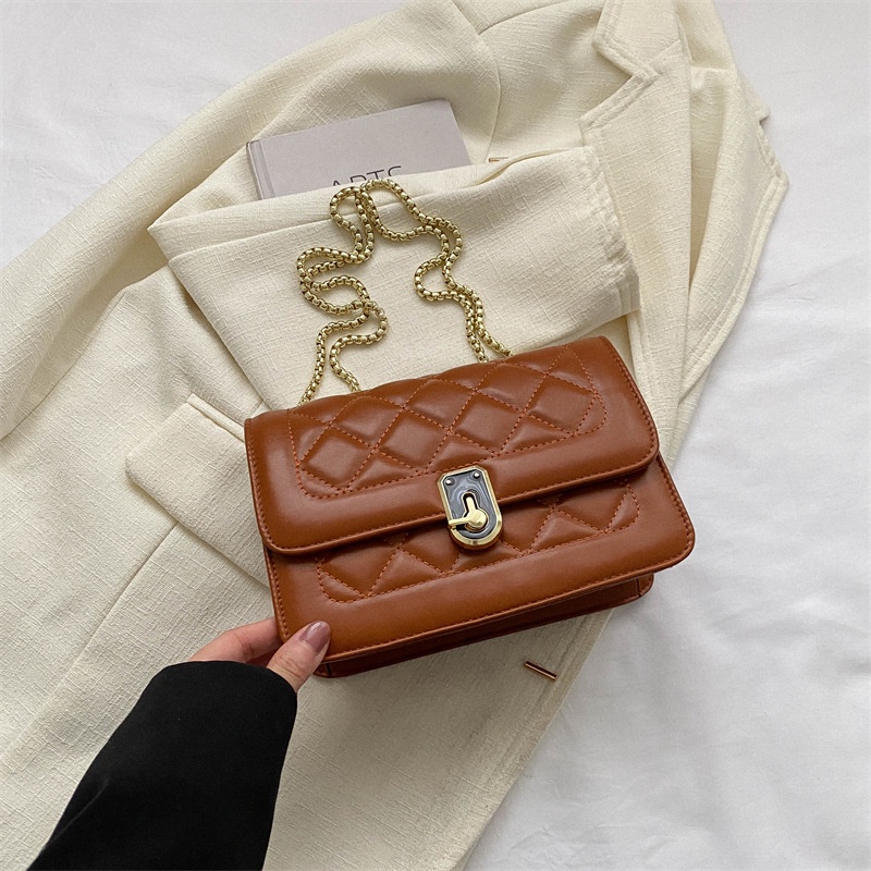 Túi Xách Đeo Vai Hình Vuông Cỡ Nhỏ Phối Dây Đeo Sợi Xích Thêu Họa Tiết Thời Trang 2023 Cho Nữ