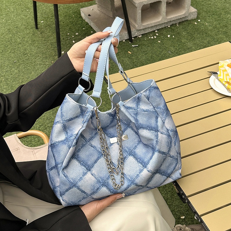 Túi Xách Canvas Cỡ Lớn Họa Tiết Kẻ Sọc Phối Dây Xích Thời Trang 2023 Cho Nữ