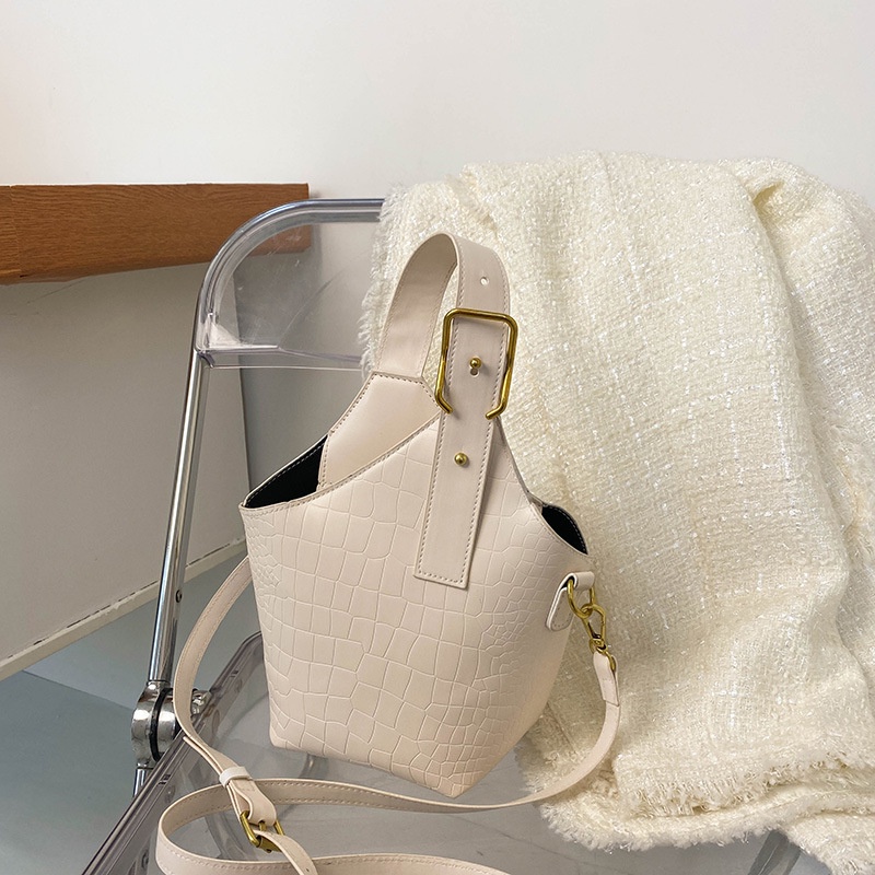 Túi Đeo Vai Sức Chứa Lớn Họa Tiết Da Cá Sấu Thời Trang Xuân Hè 2023 Dành Cho Bạn Nữ