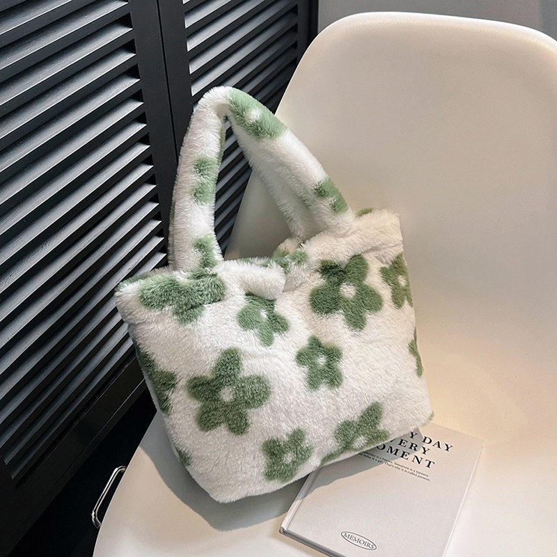 Túi Xách Lông Xù Mềm Phối Màu Tương Phản Hình Gấu / Dâu Tây Đáng Yêu Cho Nữ