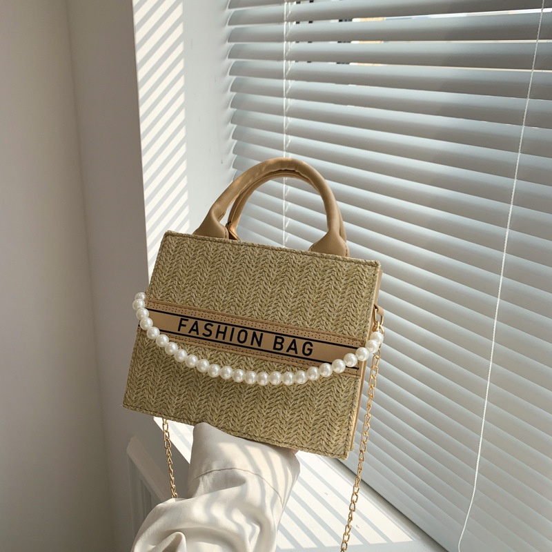 Túi Đeo Chéo Hình Vuông Nhỏ Đính Ngọc Trai Phối Dây Đeo Sợi Xích Thời Trang Mùa Xuân 2023 Cho Nữ