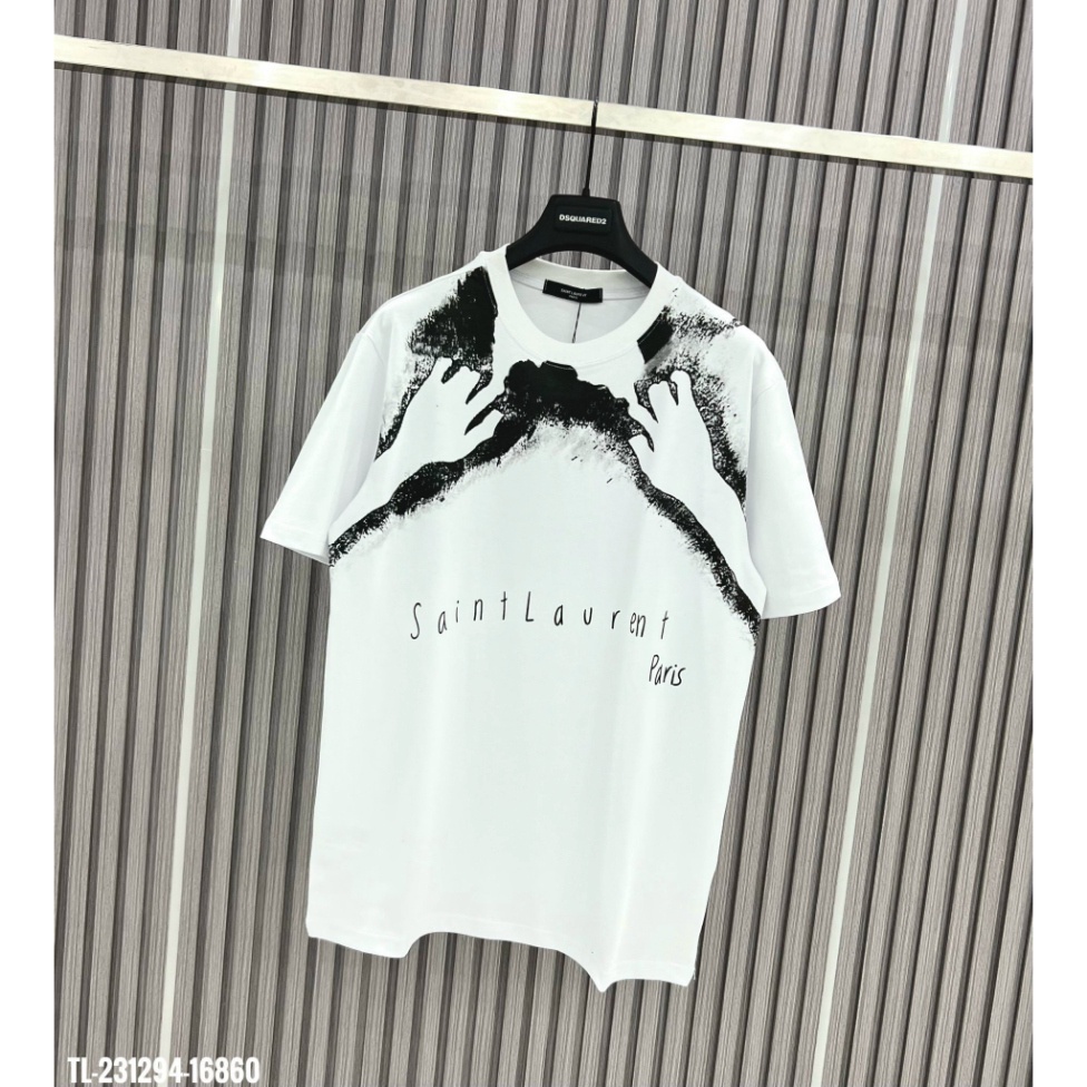 Áo Phông Tay Nam Nữ In Hình Đôi Bàn Tay Với Cổ Tròn - Áo Thun Nam Nữ Unisex Cao Cấp Chất Liệu Dày Dặn.