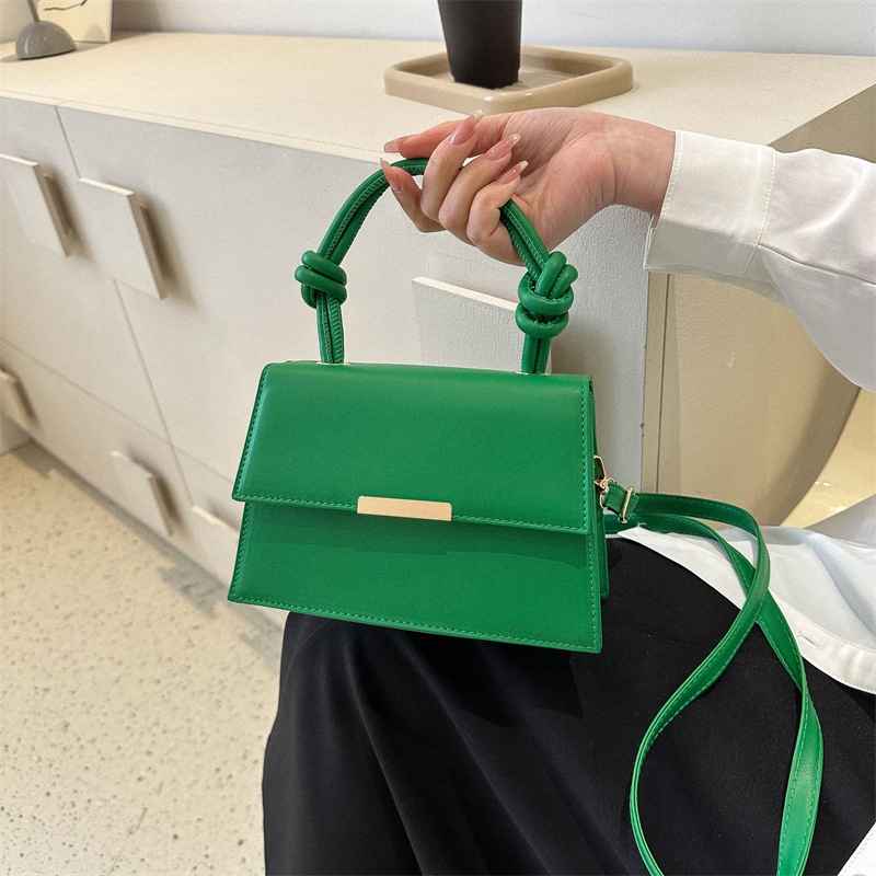 Túi Đeo Chéo Hình Vuông Nhỏ Màu Trơn Thời Trang Mùa Xuân 2023 Cho Nữ