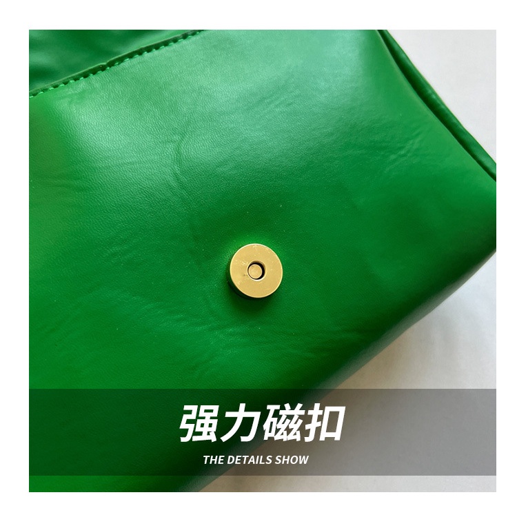 Túi Xách Đeo Vai Xếp Ly Thêu Dây Xích Thời Trang Hàn Quốc 2023 Cho Nữ