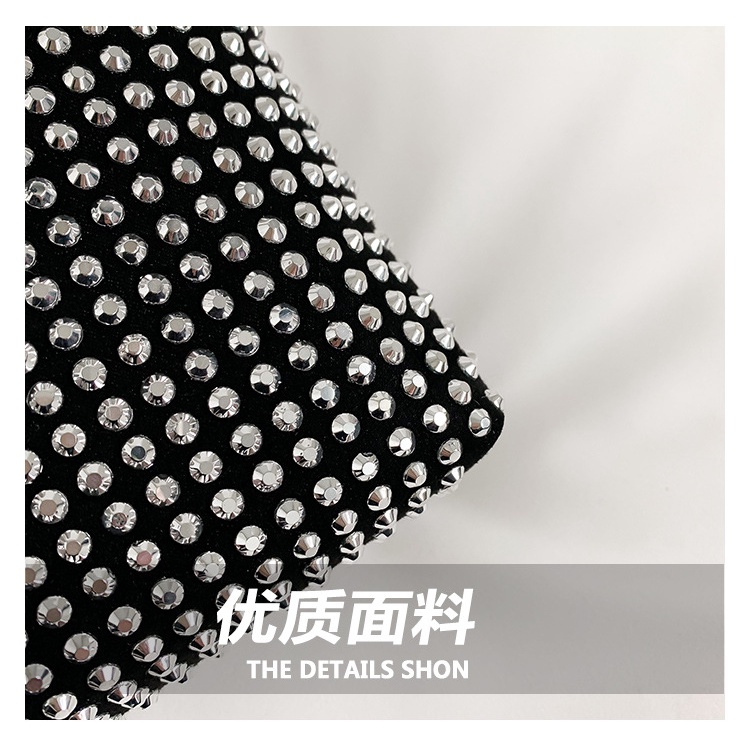 Túi Đeo Vai Hình Vuông Cỡ Nhỏ Đính Đá Lấp Lánh Thời Trang Mùa Xuân 2023 Cho Nữ