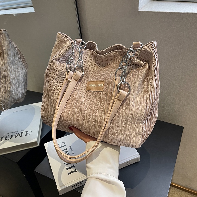 Túi Tote Xếp Ly Đeo Vai Thời Trang Mùa Xuân 2023 Cho Nữ