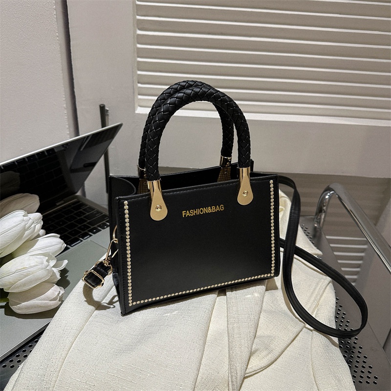 Túi Đeo Vai Hình Vuông Cỡ Nhỏ Phong Cách Cổ Điển Thời Trang 2023 Cho Nữ