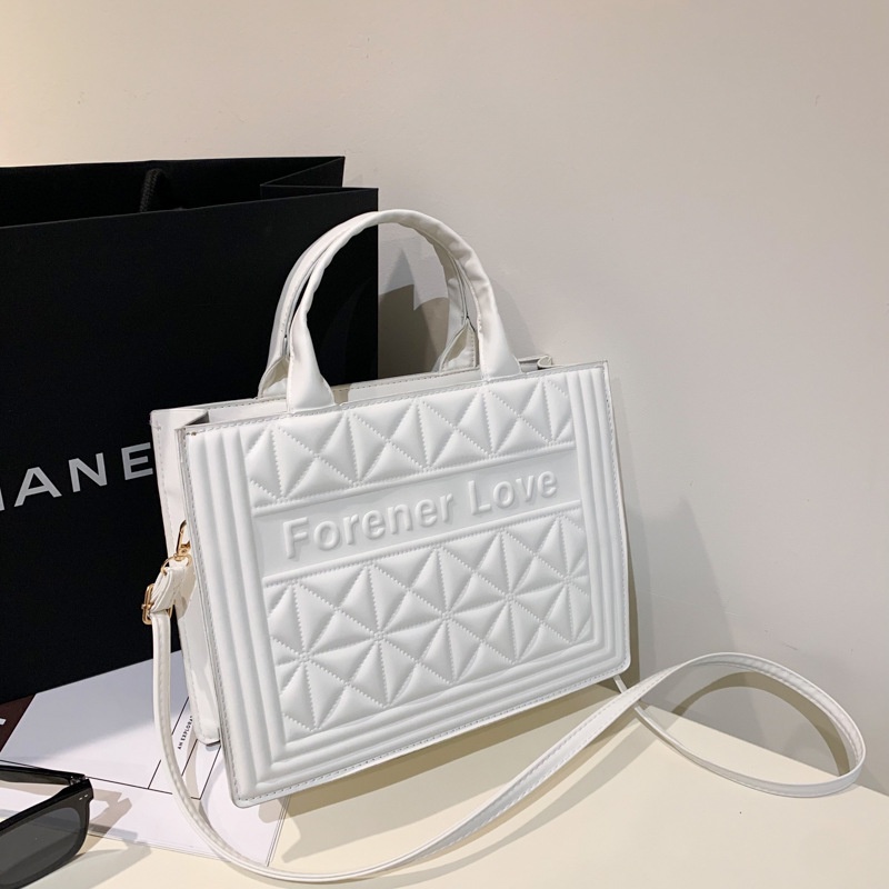 Túi Đeo Chéo Da PU Hình Vuông Dập Nổi Họa Tiết Chữ Đơn Giản Thời Trang Mùa Xuân 2023 Cho Nữ