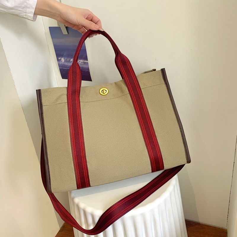 Túi Tote Đeo Vai Sức Chứa Lớn Thời Trang Mùa Xuân 2023 Phong Cách Cổ Điển Đơn Giản Dành Cho Bạn Nữ