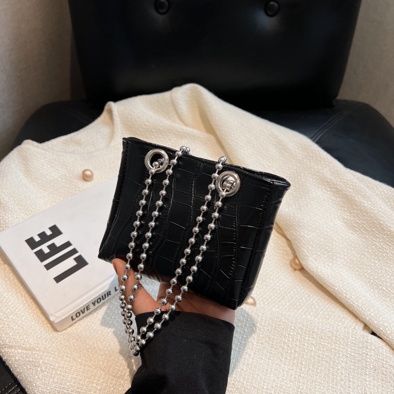 Túi Xách Mini Phối Dây Xích Đeo Vai Thời Trang Xuân Hè 2023 Cho Nữ