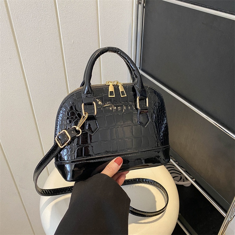 Túi Xách Đeo Vai Phong Cách Retro Đơn Giản Cho Nữ