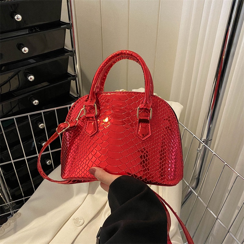 Túi Xách Đeo Vai Màu Laser Hình Vỏ Sò Thời Trang Mùa Xuân 2023 Cho Nữ