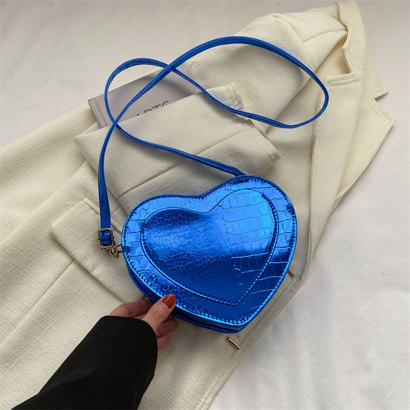 Túi Xách Đeo Vai Màu Laser Họa Tiết Trái Tim Thời Trang Mùa Xuân 2023 Cho Nữ